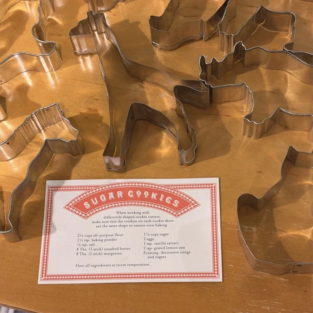 Williams & Sonoma  Animal Cookie Cutter Set 10 animals plus Extras